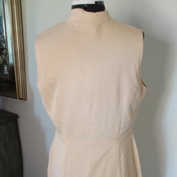 MISSGUIDED Zip Front Mini Dress - Picture 10 of 14